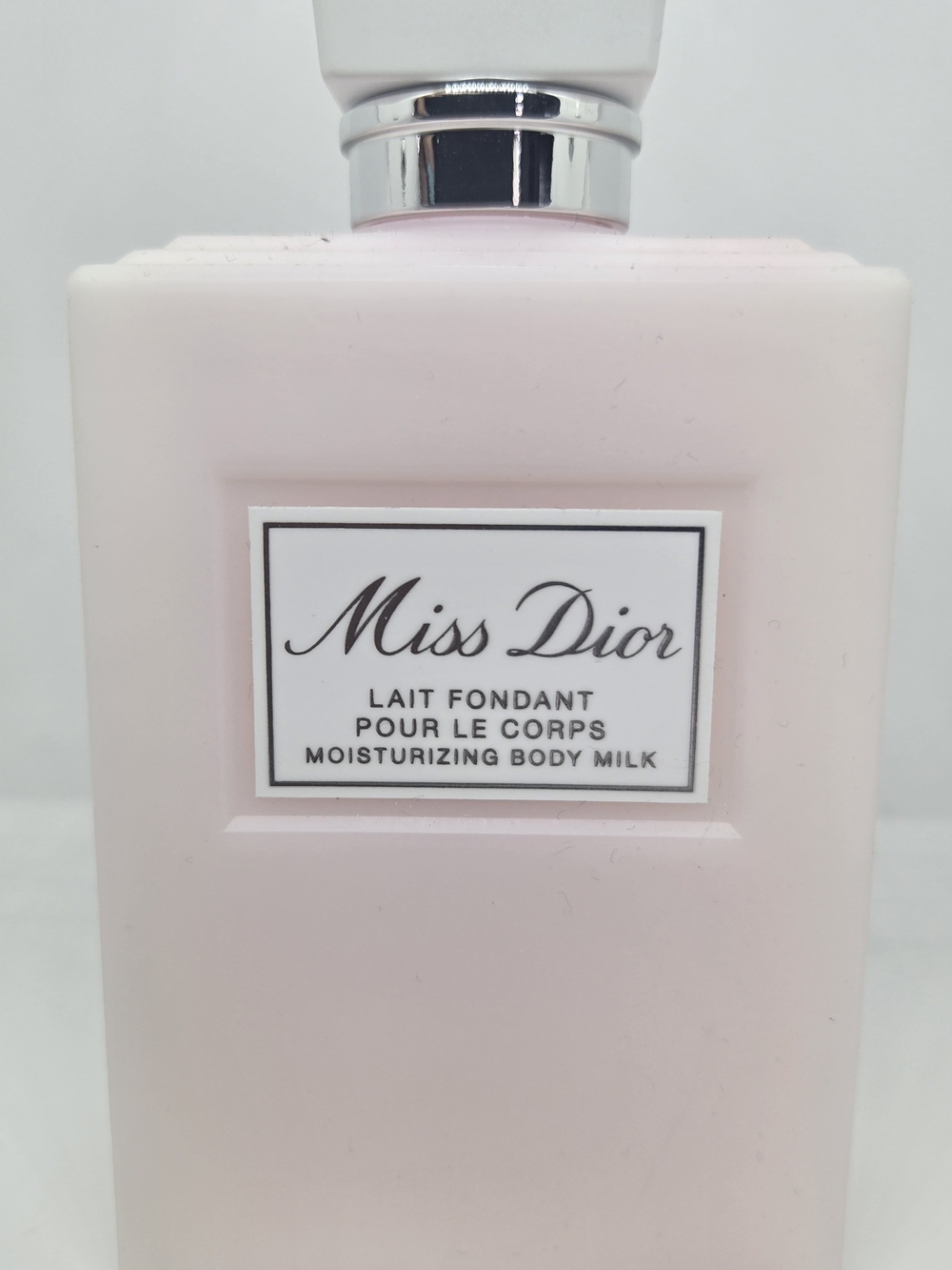 Dior Miss Dior Moisturizing Body Milk - Light Pink - Picture 2 of 4